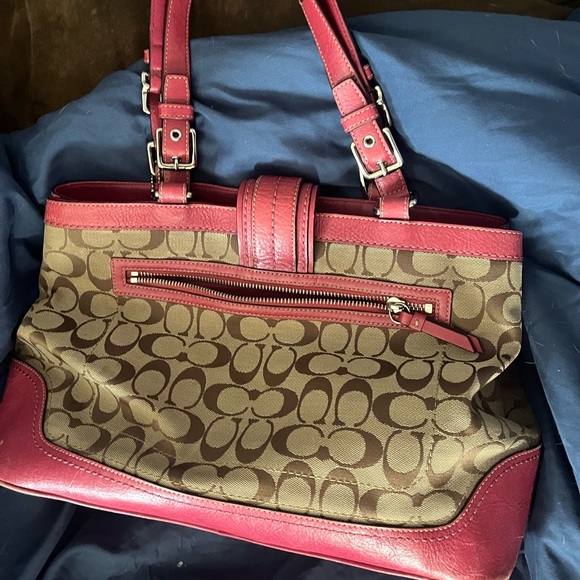 Authentic Coach bag with matching coin purse wristlet.  Pink and Beige. - Picture 2 of 8